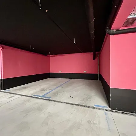 Avenija - Free Garage