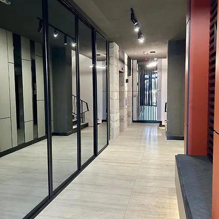 Avenija - Free Garage Apartment *
